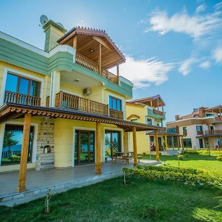 Resort Lifoz Holiday